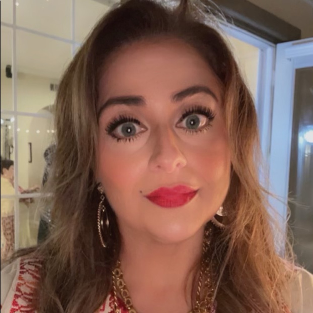 Meet your Posher, Summer